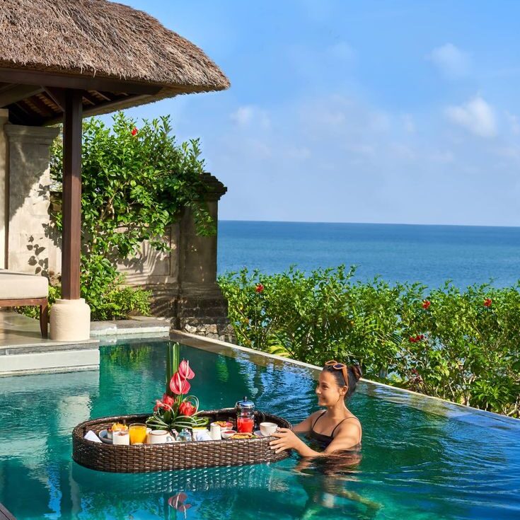 Bali Beach Resort | Luxury Bali Resort in Jimbaran Bay | Four Seasons